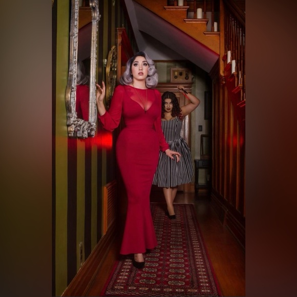 Pinup Couture Dresses & Skirts - Pinup Couture PUG Deadly Dames Mila Gown In Merlot Size 3XL NWT